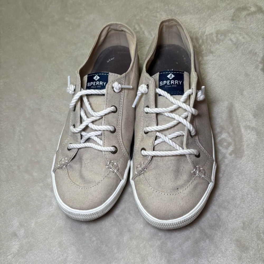 Sperry Women's Top-Sider Lounge Away Damson Boat Shoe Sand Color